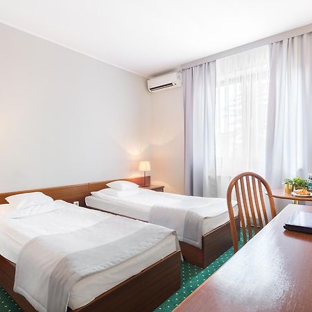 Hotel T&T Познань Екстер'єр фото
