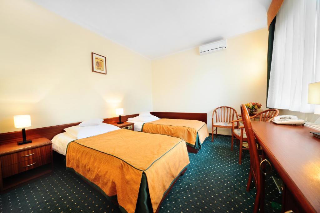 Hotel T&T Познань Номер фото